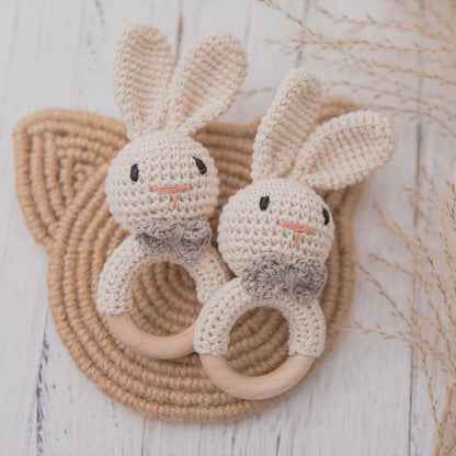 Hochet-bébé-lapin-bois-Twinkles & Winkles